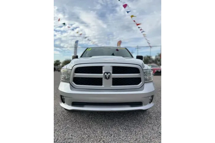 $10800 : 2013 RAM 1500 QUAD CAB2013 RA image 3