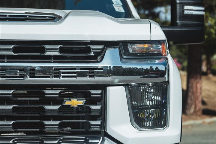 2021 Silverado 2500HD LT image 6