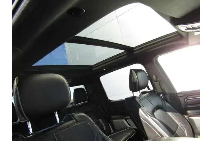 $34999 : Ram 1500 2020 4x4 Limited 4d image 3