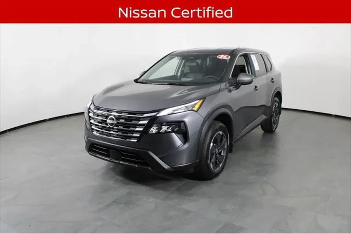 $27987 : Nissan Rogue 2026 AWD SV 4dr image 2