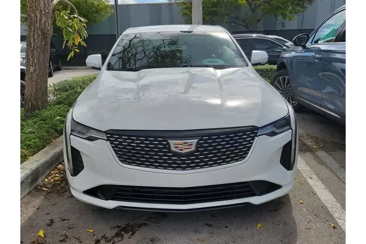 $23990 : Cadillac CT4 2021 Luxury 4dr image 2