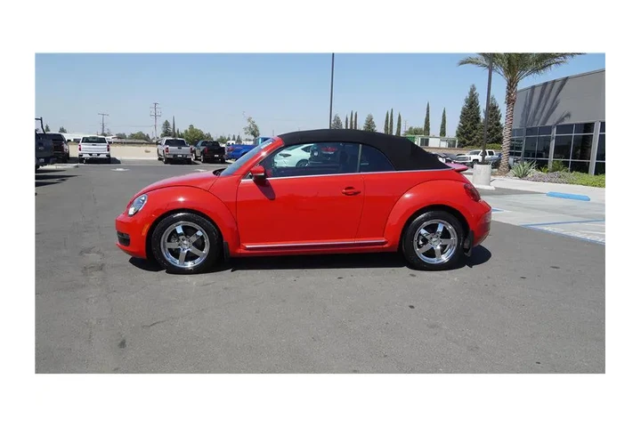 $14984 : 2015 Beetle Convertible 1.8T image 9