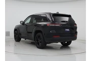 $29998 : Jeep Grand Cherokee 2023 4x4 thumbnail