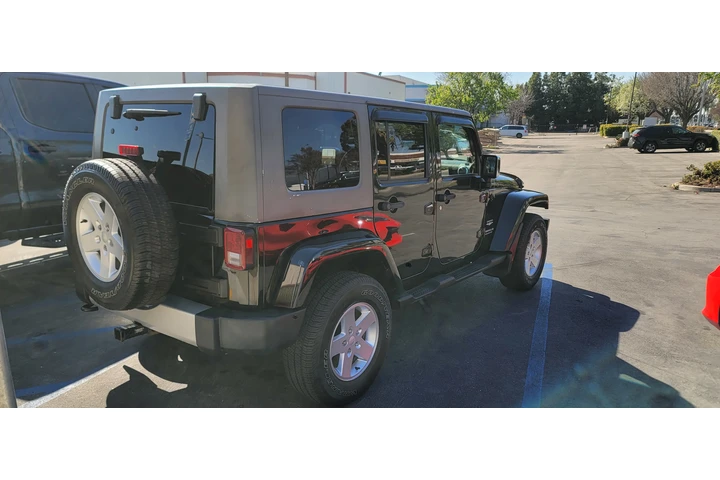 $11500 : 2010 Jeep Wrangler SAHARA image 4