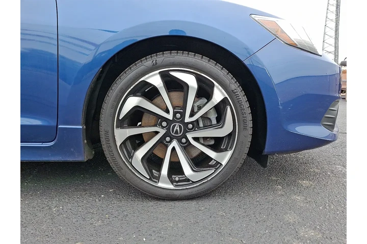 $18900 : 2016 ILX 8-Spd AT w/ Technolo image 8