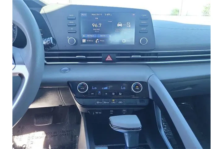 $15601 : Hyundai ELANTRA 2021 SEL 4dr image 9