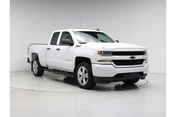 $27998 : Chevrolet Silverado 1500 LD image 1