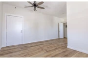 $1555 : Spacious 1 bed 1 bath in LA thumbnail