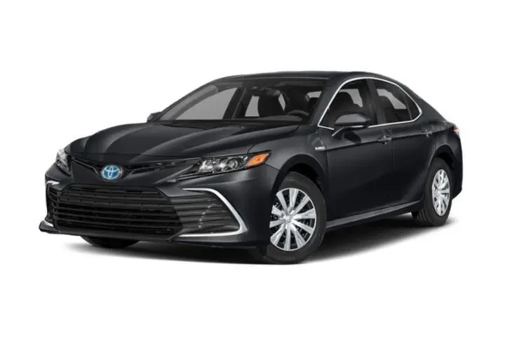 $30699 : Toyota Camry Hybrid 2024 XLE image 1
