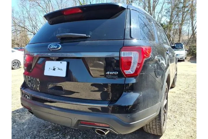 $16478 : Ford Explorer 2018 AWD XLT 4 image 7