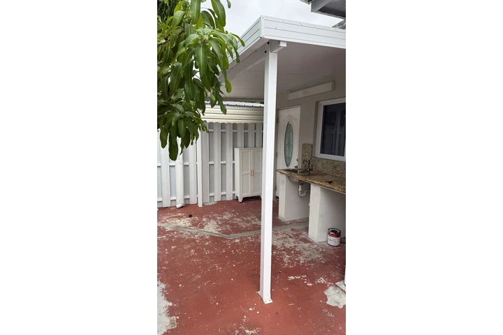 $1200 : Estudio image 3