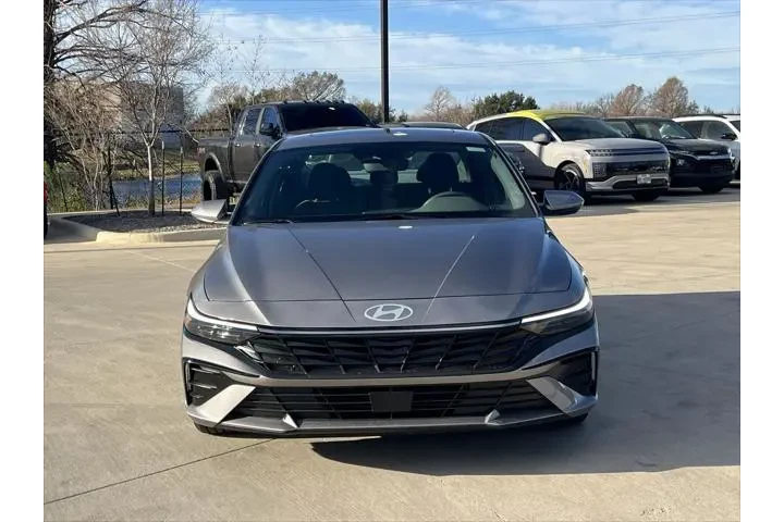 $18799 : Hyundai ELANTRA 2025 SEL Con image 2