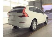 $19628 : Volvo XC60 2022 AWD B5 Momen thumbnail
