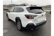 $32988 : Subaru Outback 2025 AWD Prem thumbnail