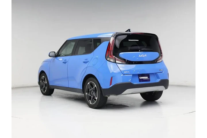 $21998 : Kia Soul 2024 EX 4dr Crossov image 2