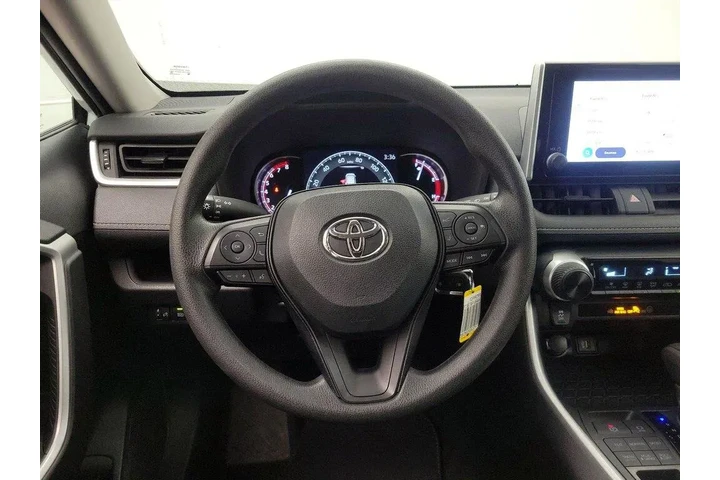 $27998 : Toyota RAV4 2024 AWD LE 4dr image 10