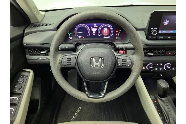 $27998 : Honda Accord 2023 EX 4dr Sed image 10