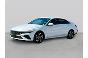 $18420 : Hyundai ELANTRA 2024 SEL 4dr thumbnail