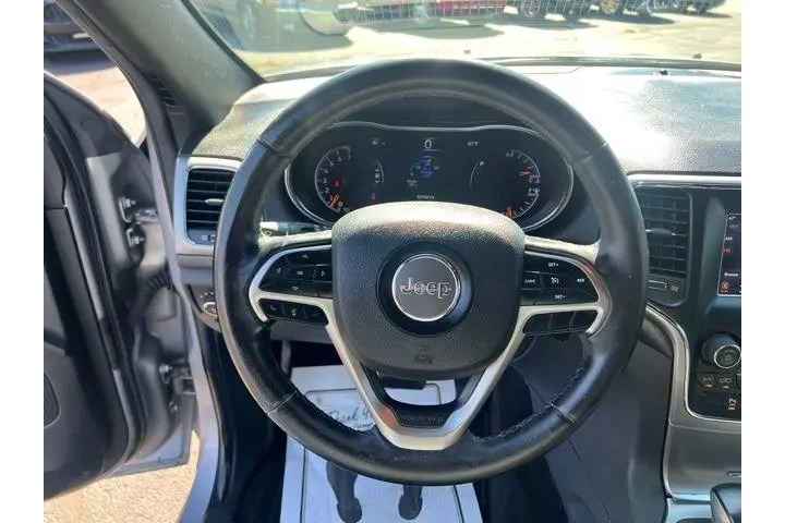 Jeep Grand Cherokee 2018 4x4 image 3