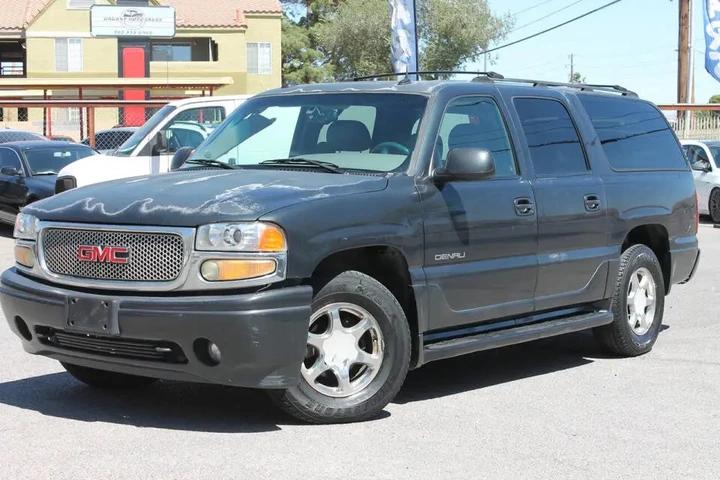 $4995 : 2003 GMC Yukon XL Denali image 4