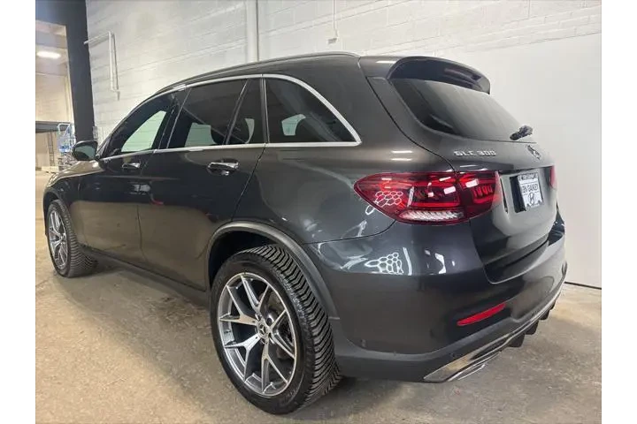$30807 : Mercedes-Benz GLC 2022 AWD G image 8