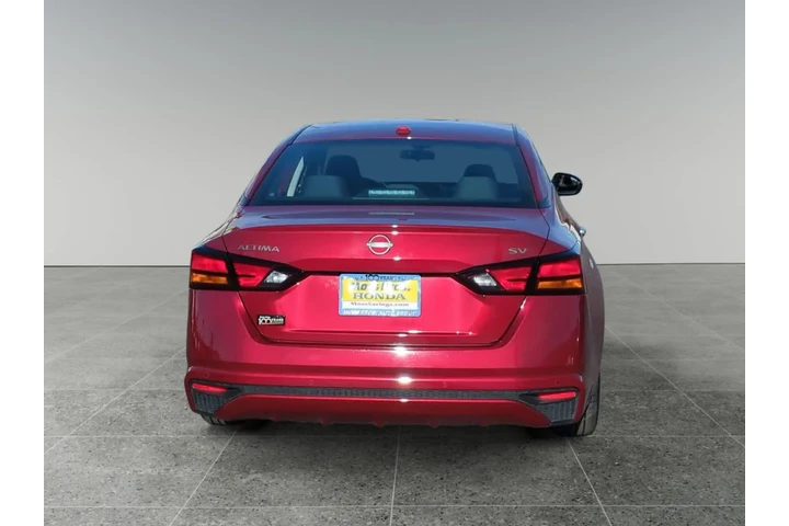 $24650 : Nissan Altima 2024 2.5 SV 4d image 4