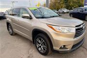 $19900 : 2016 TOYOTA HIGHLANDER2016 TO thumbnail