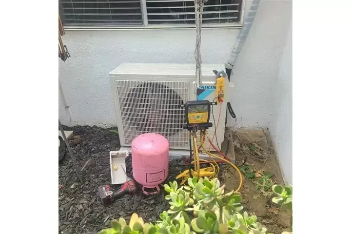MANTENIMIENTO DE A/C image 2
