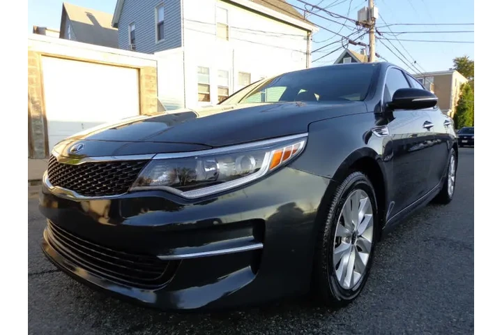 $8950 : 2016 Optima LX image 7