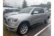 $30975 : Ram 1500 2019 4x4 Laramie 4d thumbnail