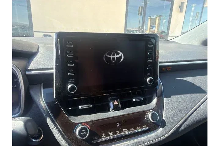 $18696 : Toyota Corolla Hatchback 201 image 10