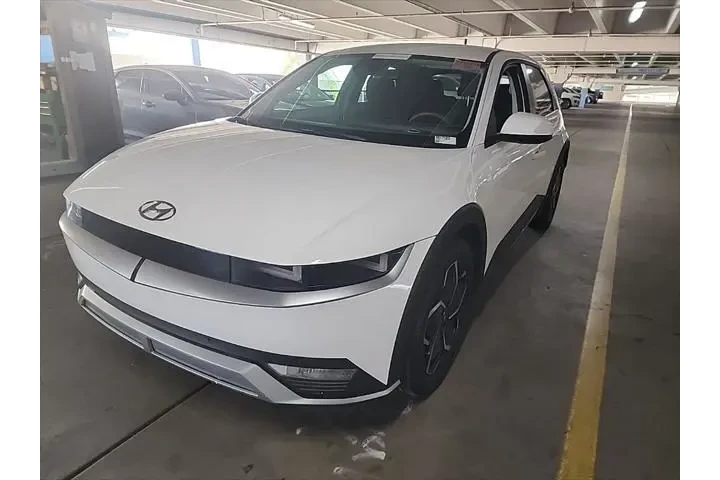 $25495 : Hyundai IONIQ 5 2024 SEL 4dr image 4