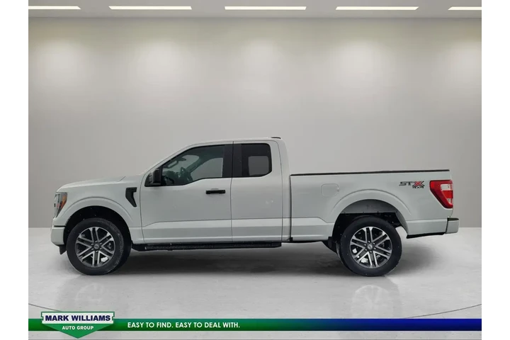 $37295 : Ford F-150 2023 4x4 XL 4dr S image 1