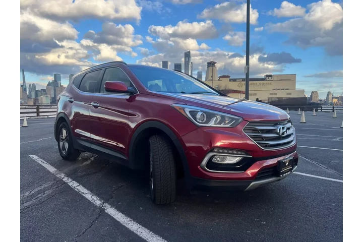 $9500 : 2017 HYUNDAI SANTA FE SPORT S image 4