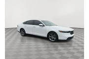 $28000 : Honda Accord 2024 EX 4dr Sed thumbnail