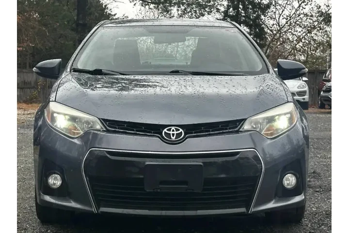 $9990 : 2015 Corolla L image 3