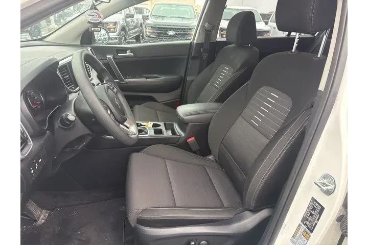 $17000 : Kia Sportage 2022 LX 4dr SUV image 9