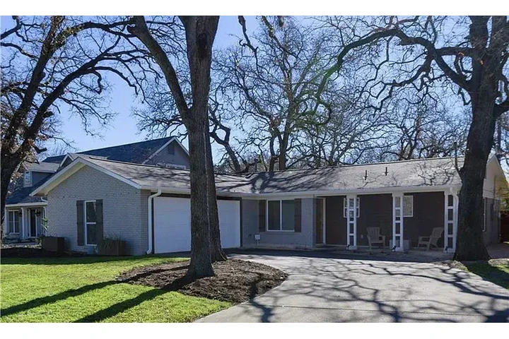 $1700 : HOUSE FOR RENT IN AUSTIN TX image 3