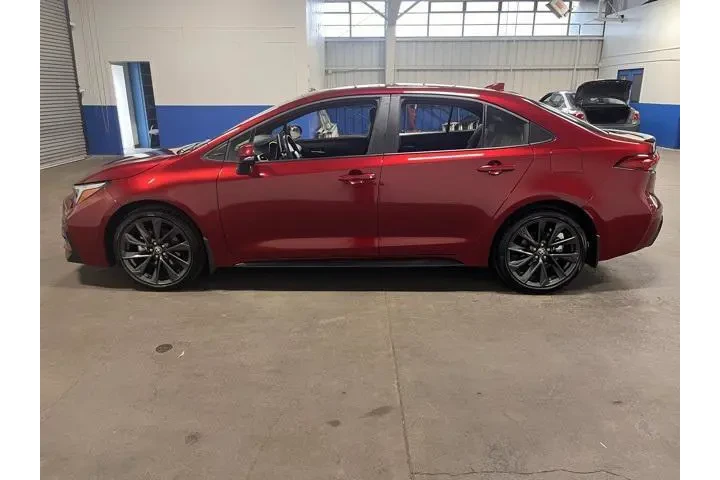 $25462 : Toyota Corolla 2024 XSE 4dr image 7
