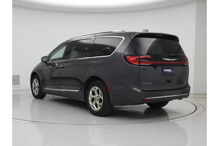 $27998 : Chrysler Pacifica 2021 AWD L image 2