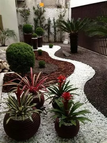 Byron's lawn care & landscapin image 8