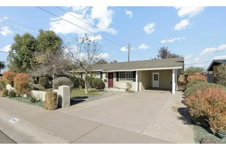 $850 : Casa en alquiler image 1