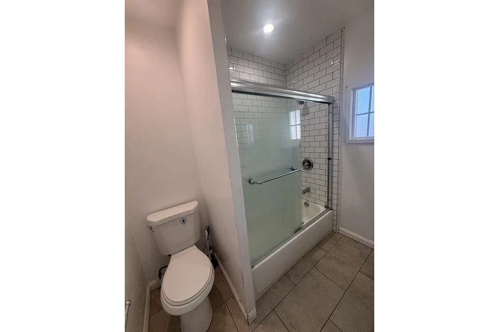 $2500 : Casa en renta image 4