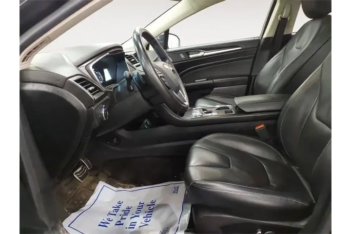 $17888 : Ford Fusion 2018 AWD Titaniu image 9