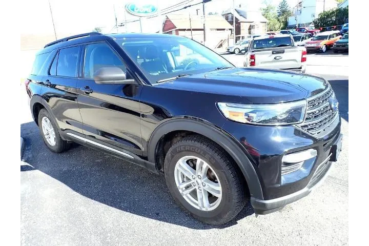 $30850 : Ford Explorer 2022 AWD XLT 4 image 8