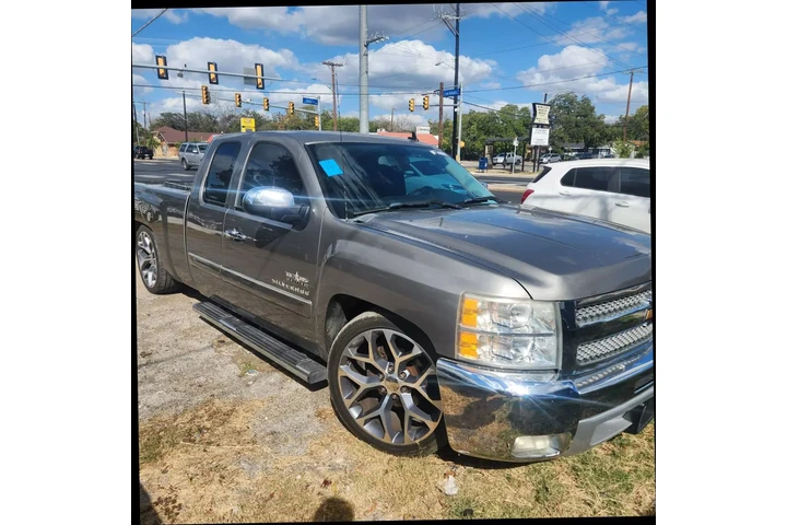$13900 : 2012 CHEVROLET SILVERADO 1500 image 4