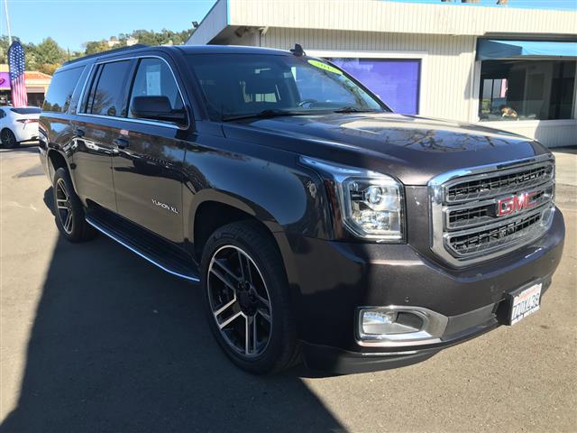 $33995 : 2018 GMC Yukon XL 2WD 4dr SLE image 4