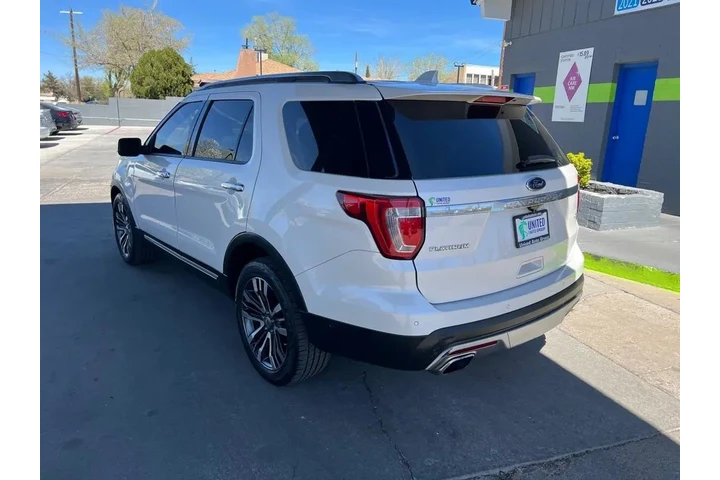 2016 Explorer Platinum AWD image 7
