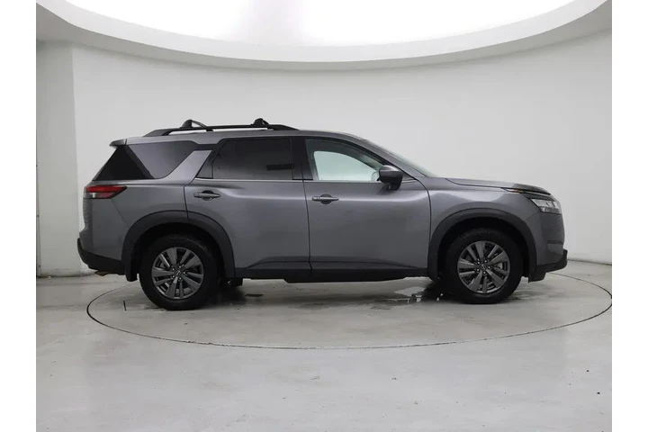 $26998 : Nissan Pathfinder 2022 AWD S image 7