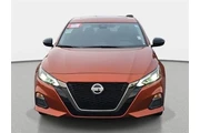 $15986 : Nissan Altima 2021 2.5 SR 4d thumbnail